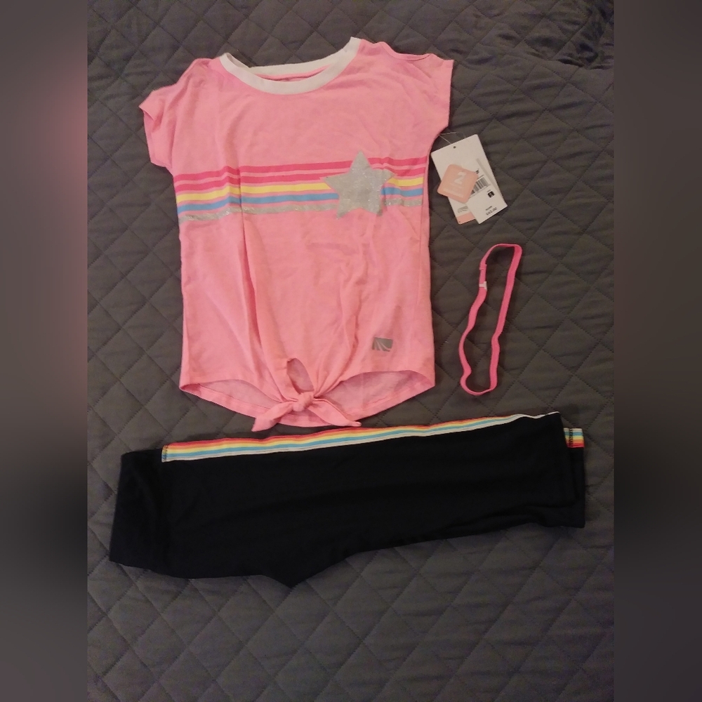 Pink Star Top and Black Capri Leggings Set